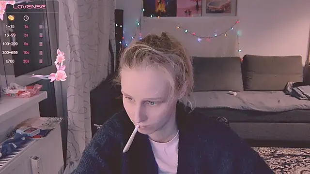 KatiKate online show from 02-28-25, 09:23