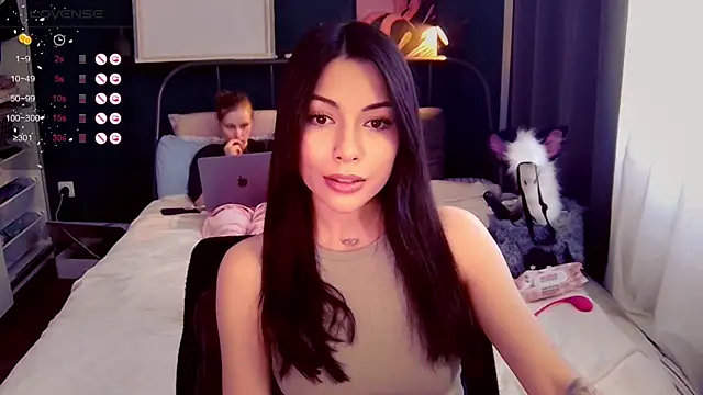 KatiKate online show from 04-24-26, 02:19