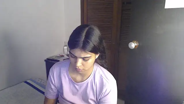 Pocahontas Princess  online show from 09-17-25, 04:03