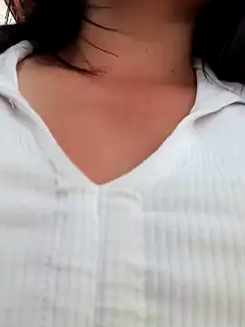 Snapshot of celeste-30_ chatting on 02-10-25, 08:00 celeste-30 online show from 02-10-25, 08:00