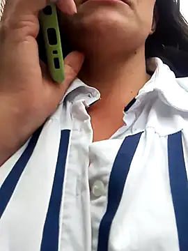 Snapshot of celeste-30_ chatting on 03-02-25, 04:21 celeste-30 online show from 03-02-25, 04:21