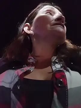 Snapshot of celeste-30_ chatting on 10-10-25, 12:20 celeste-30 online show from 10-10-25, 12:20