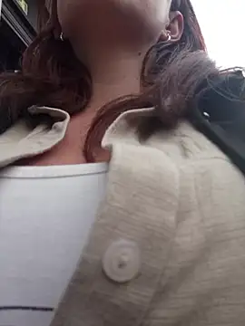 Snapshot of celeste-30_ chatting on 10-10-25, 09:36 celeste-30 online show from 10-10-25, 09:36