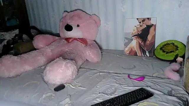 DreamKarina online show from 09-18-25, 04:53