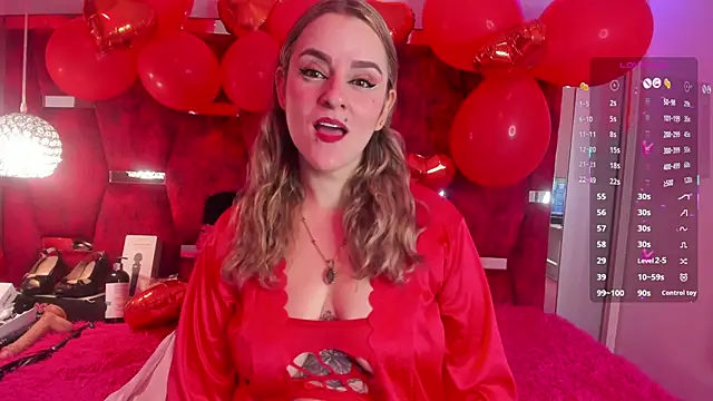 Snapshot of GinnaGrace chatting on 02-19-25, 12:11 GinnaGrace online show from 02-19-25, 12:11