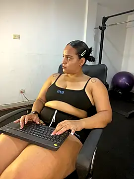 Violetrousse online show from 09-17-25, 07:04