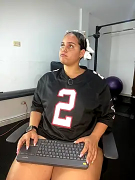 Violetrousse online show from 10-05-25, 06:50