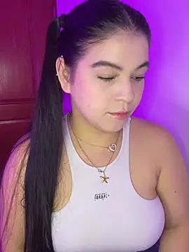 Snapshot of Blancanievess chatting on 11-13-25, 12:09 Blancanievess online show from 11-13-25, 12:09