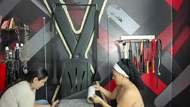 Snapshot of SUBMISSION_BDSM chatting on 01-15-26, 10:20 SUBMISSION BDSM online show from 01-15-26, 10:20