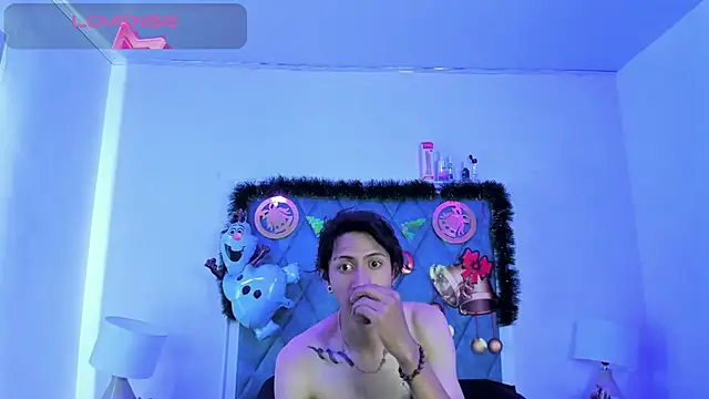 Snapshot of Katherin_jupiter chatting on 12-14-24, 07:36 Katherin jupiter online show from 12-14-24, 07:36