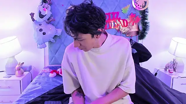 Snapshot of Katherin_jupiter chatting on 12-19-24, 09:07 Katherin jupiter online show from 12-19-24, 09:07