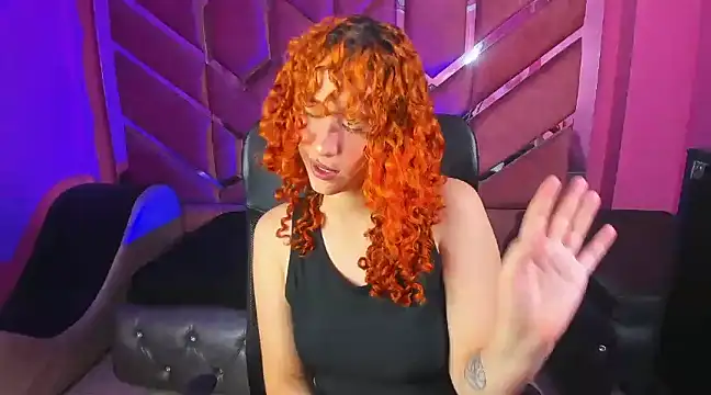 Nami Curls online show from 02-20-25, 01:19