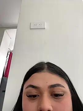 Snapshot of alissonfernandez_ chatting on 02-01-25, 05:16 alissonfernandez online show from 02-01-25, 05:16