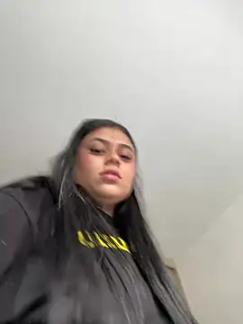 Snapshot of alissonfernandez_ chatting on 02-01-25, 10:23 alissonfernandez online show from 02-01-25, 10:23