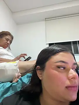 Snapshot of alissonfernandez_ chatting on 02-02-25, 01:34 alissonfernandez online show from 02-02-25, 01:34