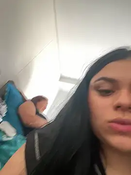 Snapshot of alissonfernandez_ chatting on 02-02-25, 09:02 alissonfernandez online show from 02-02-25, 09:02