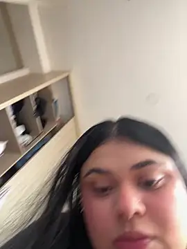 Snapshot of alissonfernandez_ chatting on 02-12-25, 12:33 alissonfernandez online show from 02-12-25, 12:33