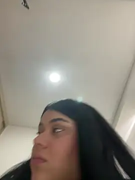 Snapshot of alissonfernandez_ chatting on 02-12-25, 03:38 alissonfernandez online show from 02-12-25, 03:38