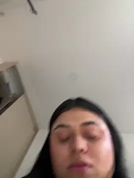 Snapshot of alissonfernandez_ chatting on 02-13-25, 03:56 alissonfernandez online show from 02-13-25, 03:56