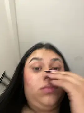 Snapshot of alissonfernandez_ chatting on 03-01-25, 04:00 alissonfernandez online show from 03-01-25, 04:00