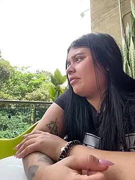 Snapshot of alissonfernandez_ chatting on 03-14-25, 05:02 alissonfernandez online show from 03-14-25, 05:02