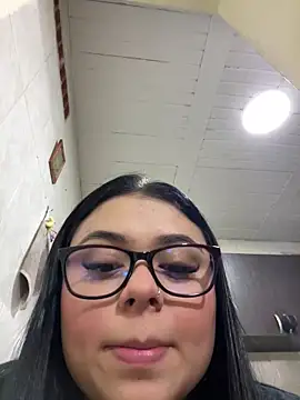 Snapshot of alissonfernandez_ chatting on 09-25-25, 11:03 alissonfernandez online show from 09-25-25, 11:03