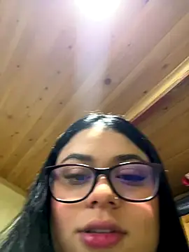 Snapshot of alissonfernandez_ chatting on 10-02-25, 10:55 alissonfernandez online show from 10-02-25, 10:55