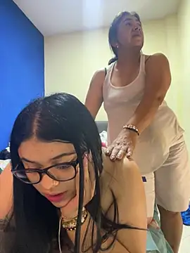 Snapshot of alissonfernandez_ chatting on 10-12-25, 05:34 alissonfernandez online show from 10-12-25, 05:34