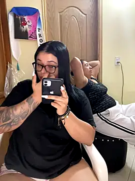 Snapshot of alissonfernandez_ chatting on 11-29-25, 03:09 alissonfernandez online show from 11-29-25, 03:09