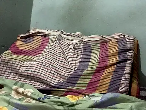 VastNoon95 online show from 10-04-25, 06:06