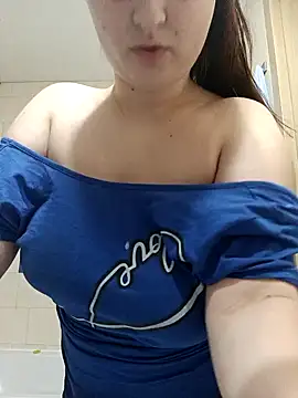 Snapshot of kila_lo chatting on 01-26-25, 02:03 kila lo online show from 01-26-25, 02:03