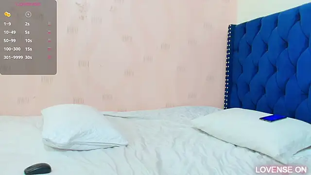 Snapshot of hornybarelylegalgirl chatting on 03-17-25, 12:57 hornybarelylegalgirl online show from 03-17-25, 12:57