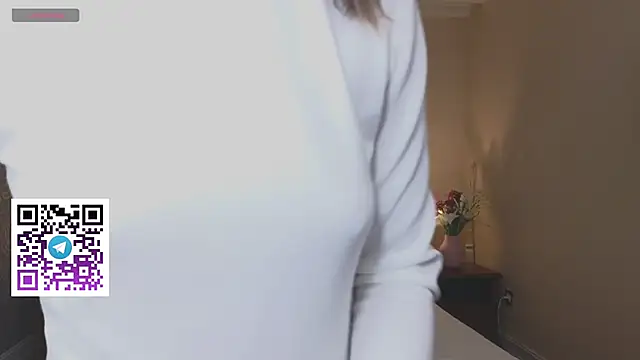 Snapshot of UdelaAshfield chatting on 03-01-25, 07:37 UdelaAshfield online show from 03-01-25, 07:37