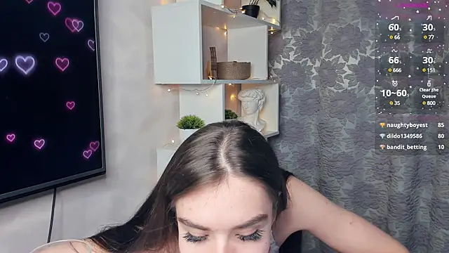 Snapshot of BlissDodd chatting on 01-20-25, 10:26 BlissDodd online show from 01-20-25, 10:26