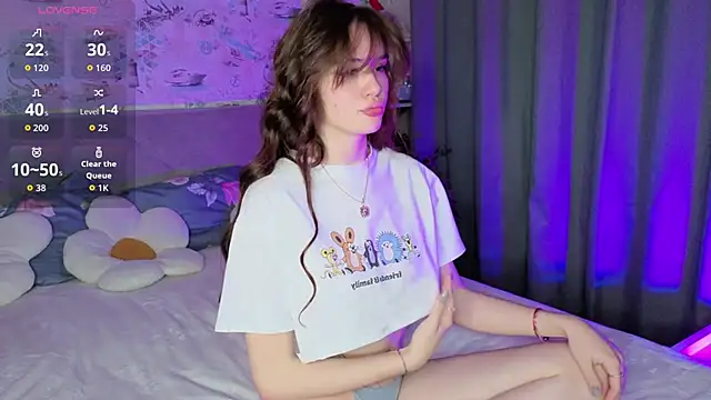 Snapshot of BlissDodd chatting on 11-10-25, 06:29 BlissDodd online show from 11-10-25, 06:29