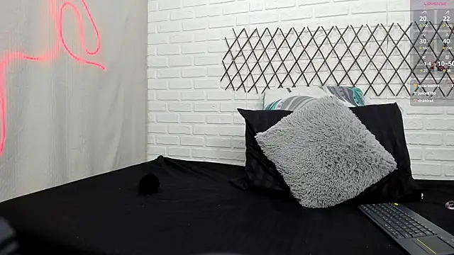 Julieta 333 online show from 02-02-25, 02:56