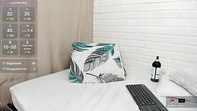 Julieta 333 online show from 02-22-25, 03:14