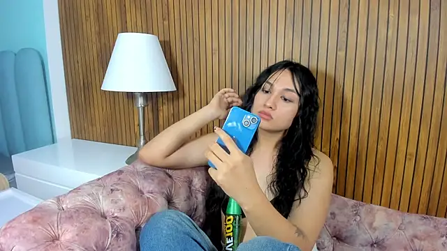 Snapshot of lana_boomer chatting on 01-18-25, 01:08 lana boomer online show from 01-18-25, 01:08