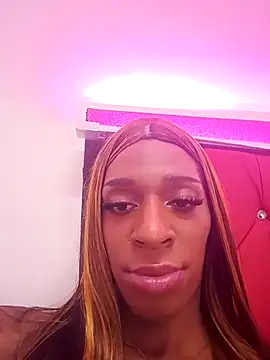 lucianadolll online show from 04-22-26, 09:55