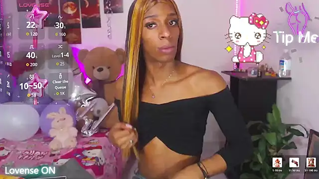 lucianadolll online show from 04-23-26, 04:57