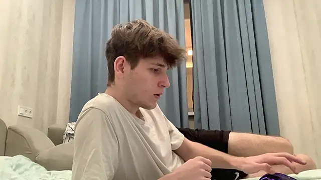 cutie guys online show from 12-09-24, 05:08