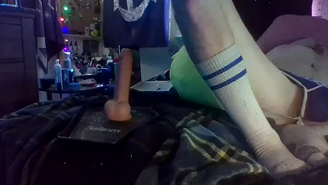 ATwinkie online show from 01-10-25, 04:51