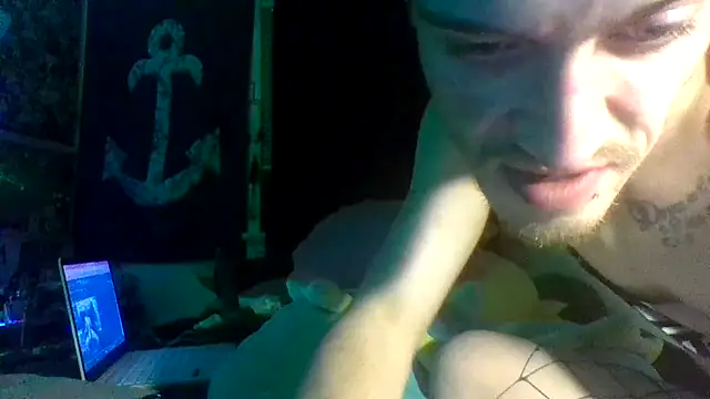 ATwinkie online show from 02-07-25, 01:15