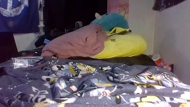 ATwinkie online show from 03-21-25, 12:18