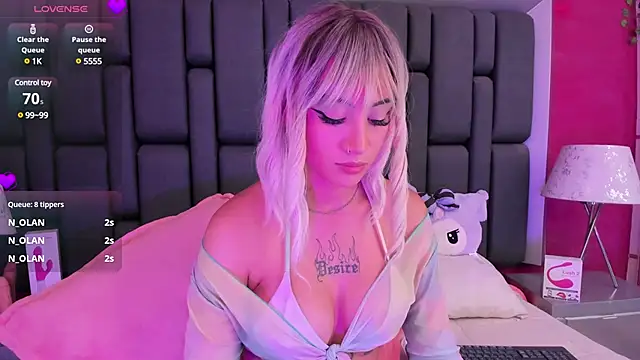 MadissonRey online show from 01-14-25, 04:18