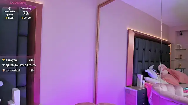 MadissonRey online show from 02-28-25, 05:15