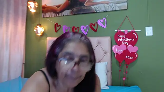 renata milf  online show from 02-15-25, 04:34