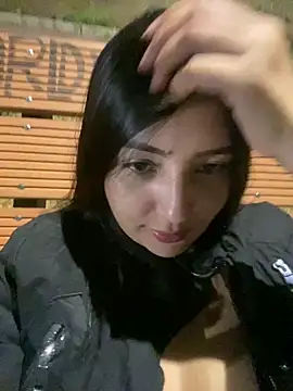 Snapshot of licky_lu chatting on 02-07-25, 01:58 licky lu online show from 02-07-25, 01:58