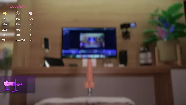 Snapshot of lana_kane_ chatting on 10-12-25, 05:45 lana kane online show from 10-12-25, 05:45