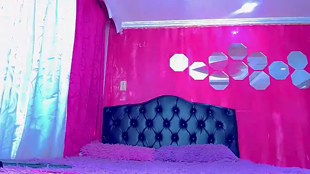 TiffanyMackensyy online show from 01-14-26, 09:09